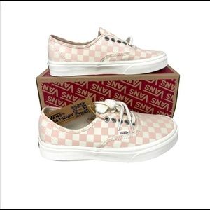 Brand New Vans eco theory Peach checkered Old Skool Size 6 women with box